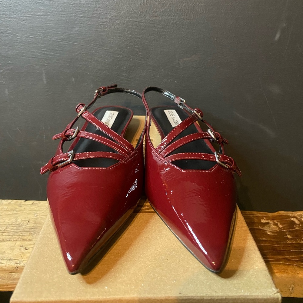 Steve Madden Peony Burgundy Patent Women's Slingback Flats - Picture 9 of 10
